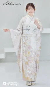 久間田 琳加 ×Allure（アリュール）の振袖-白|成人記念の新作振袖ご紹介　AL-203