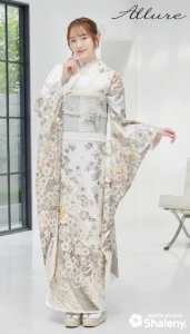 加藤 栞 ×Allure（アリュール）の振袖-白|成人記念の新作振袖ご紹介　AL-218