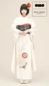 “Kami Shibai-story of- ano”の振袖-白｜成人記念の新作振袖ご紹介　ANO-303