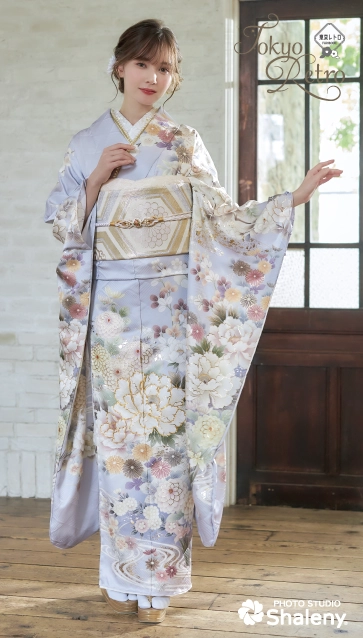“マーシュ彩ちゃん”着用の振袖-水色|成人記念の新作振袖ご紹介 TR-604