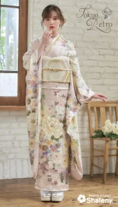 “マーシュ彩ちゃん”着用の振袖-ピンク｜成人記念の新作振袖ご紹介　TR-605