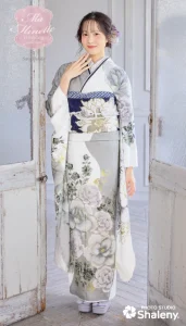 Ma Minette×本田紗来の振袖-グレー|ハタチ記念の新作振袖ご紹介　MAF-705