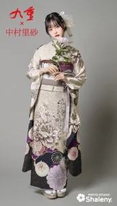 九重 × 中村里砂の振袖-ベージュ|成人記念の新作振袖ご紹介　RN-602
