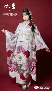 九重 × 中村里砂の振袖-白|成人記念の新作振袖ご紹介　RN-611