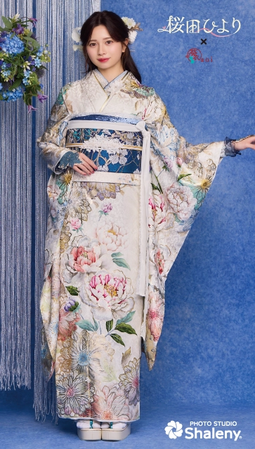 桜田ひより × aoi（葵衣）-白|ハタチ記念の新作振袖ご紹介　aoi-030