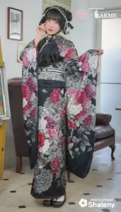 きゅるして×LARME（ラルム）の振袖-黒|ハタチ記念の新作振袖ご紹介　KYU-005