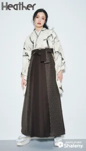 “Heather”の卒業式袴レンタル｜卒業式の袴ご紹介　HN-51