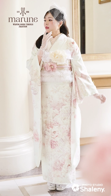 marune-白|ハタチ記念の新作振袖ご紹介　M-605