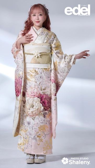 【みー】　振袖セット　身丈162.8 Edel×大木美里亜（みりちゃむ）”の振袖-ピンク｜成人記念の新作
