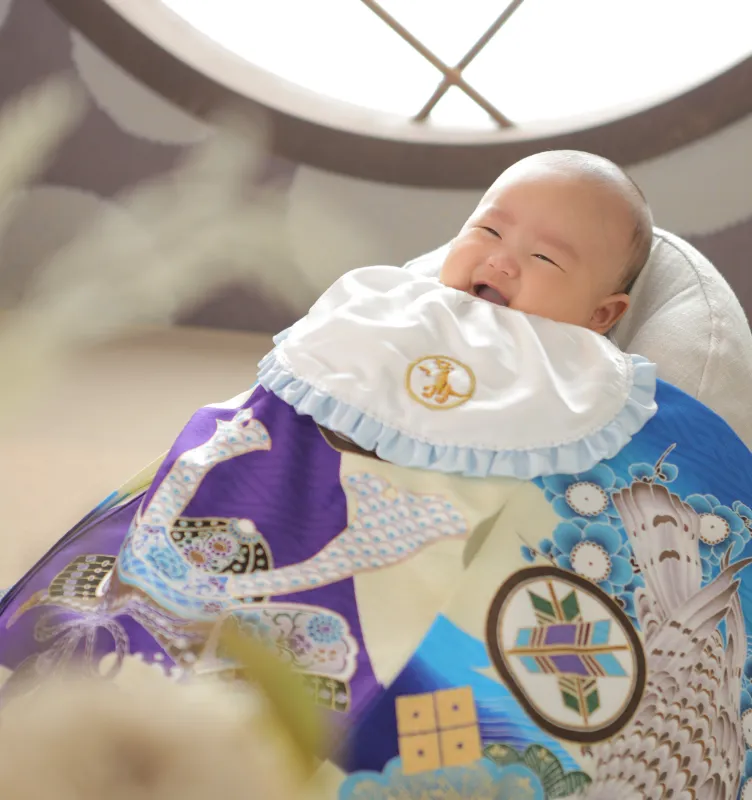 お宮参り、百日記念、お食い初め撮影メニュー｜七五三の写真撮影で大人気!!子ども撮影年間約2万人のシャレニーの撮影メニュー！｜シャレニー