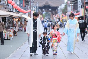 七五三　お参り　神社　お寺