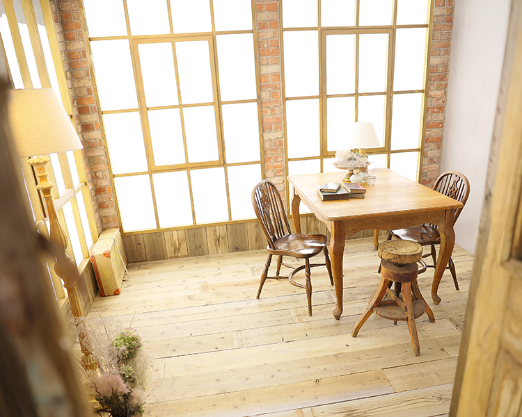 富山市フォトスタジオ｜シャレニープラス総曲輪フェリオ店スタジオ写真2 ｜ウェディング、振袖、七五三、お宮参り撮影ならシャレニーへ