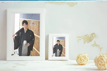 【男性紋付袴スタジオ撮影プラン】2027年・2028年 成人必見のシャレニー公式・成人式 写真撮影｜ミニアルバムもデータも付いてくる贅沢プラン｜アルバム『グラシュー』プラン｜