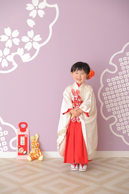 素敵な袴姿で♡3歳女の子七五三 | シャレニー高槻阪急店
