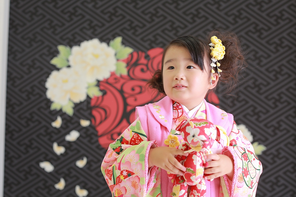 七五三♡ちょとした仕草・表情が可愛いです！！！ - シャレニー上田店