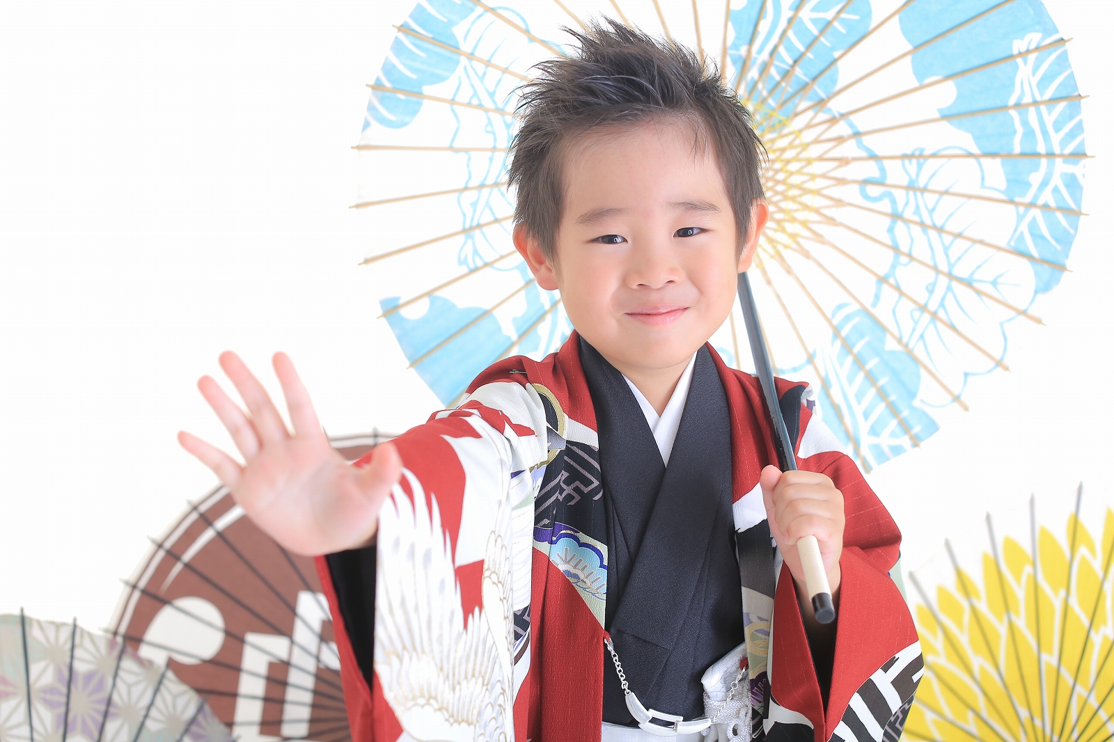 七五三♡男の子の七五三は通常5歳さんですが兄妹で一緒に七五三を撮り